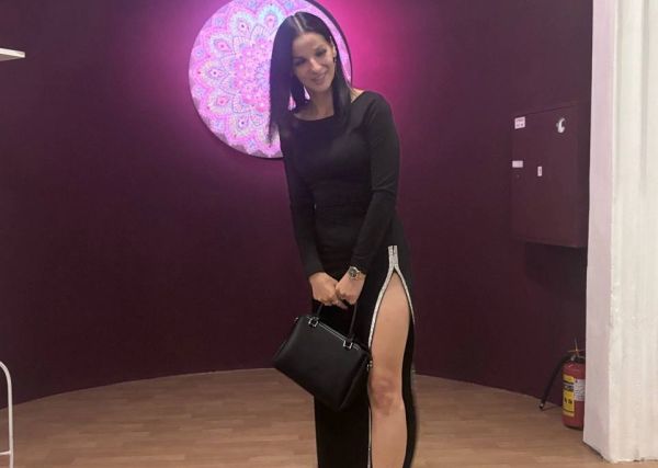 ♥️✅️ Арина 100%✅️♥, фото с сайта SexoUgansk.com