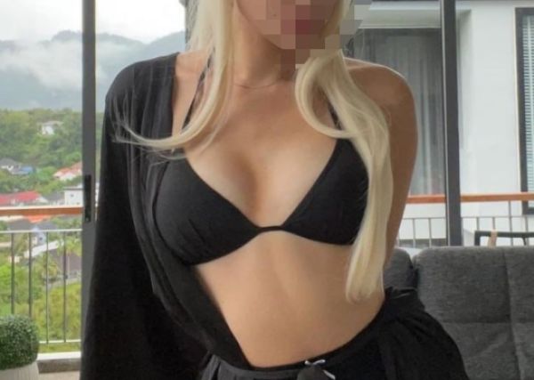 Блондинка в первые в Ю из Нефтеюганска