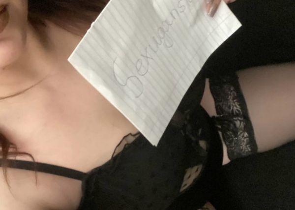 АНЯ впервые в городе , фото с сайта SexoUgansk.com